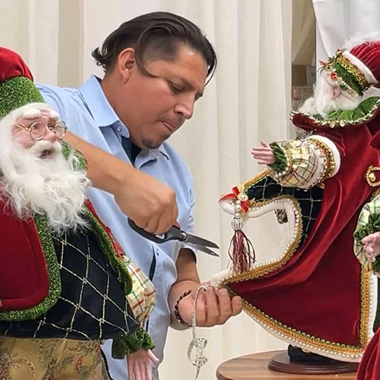 mark-roberts-design-studio-creating-santa-custume